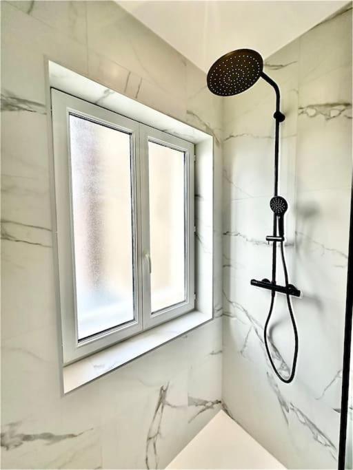 אמיינס L'Eclat Prestigieux : Quartier Henriville מראה חיצוני תמונה