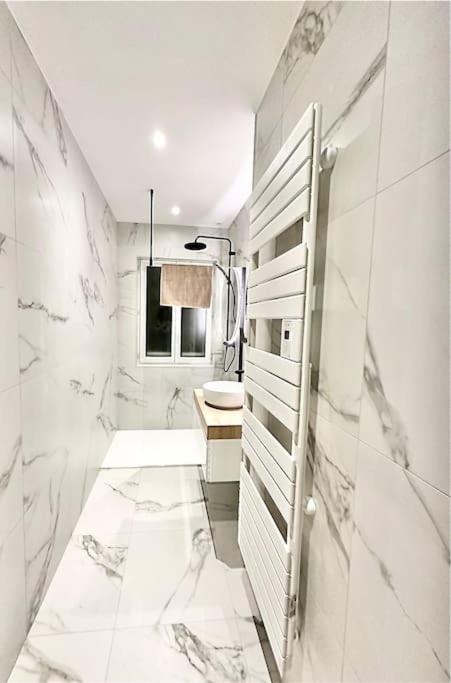 אמיינס L'Eclat Prestigieux : Quartier Henriville מראה חיצוני תמונה