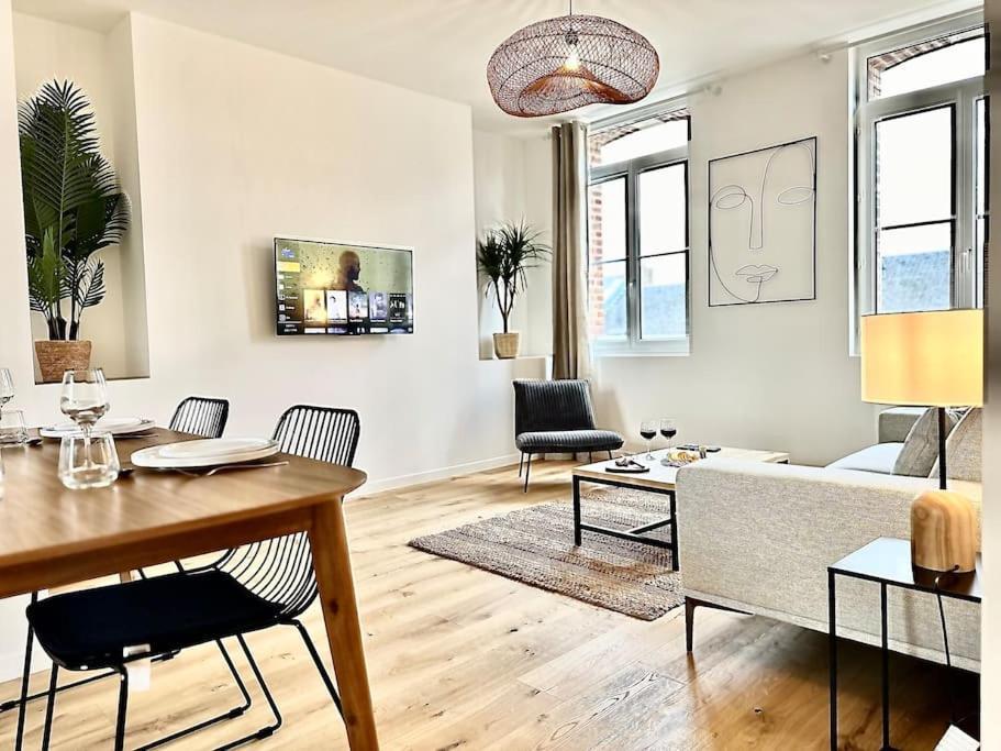 אמיינס L'Eclat Prestigieux : Quartier Henriville מראה חיצוני תמונה
